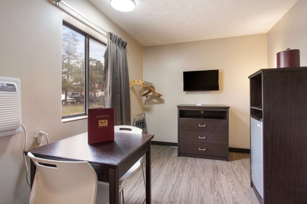 Hotel ECONO LODGE SOUTH (Olathe)